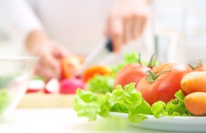 Диета при повышенном давлении для женщин и мужчин: список продуктов