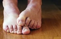 Жжение в ногах при диабете: лечение покраснения пальцев и стоп