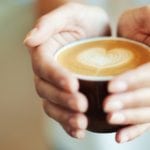 Сколько калорий в кофе с молоком и сахарозаменителем?