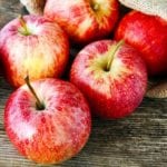 Помогают ли яблоки против холестерина?